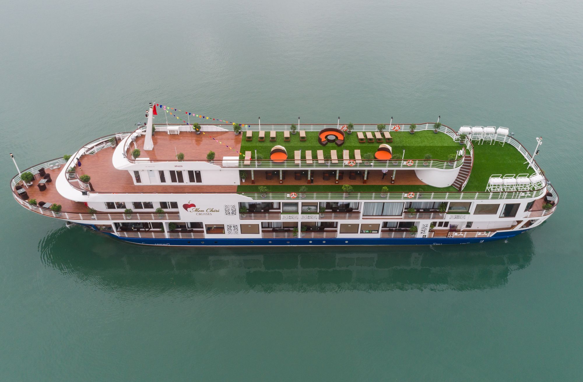 Mon Cheri Cruises